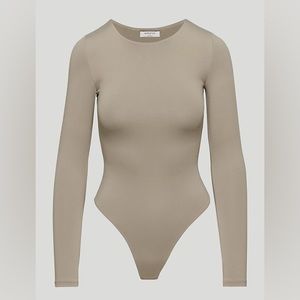 Aritzia - Babaton, CONTOUR CREWNECK LONGSLEEVE BODYSUIT, Turner Taupe